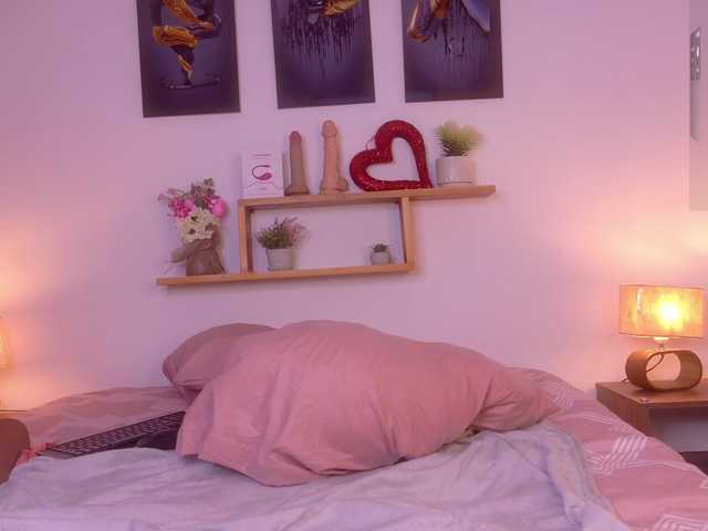 nairagold live cam on BongaCams