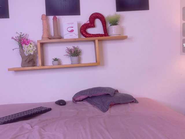 nairagold live sex show