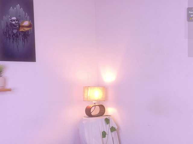 nairagold live cam on BongaCams
