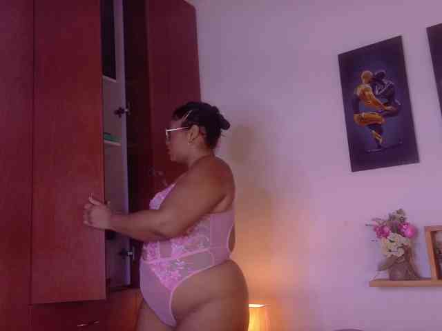 Modelo: nairagold