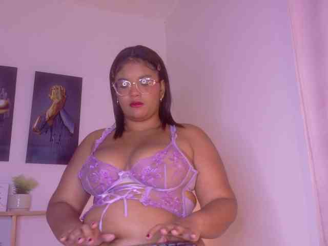 Modelo: nairagold