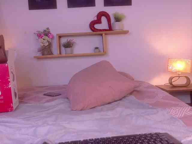 Modelo: nairagold
