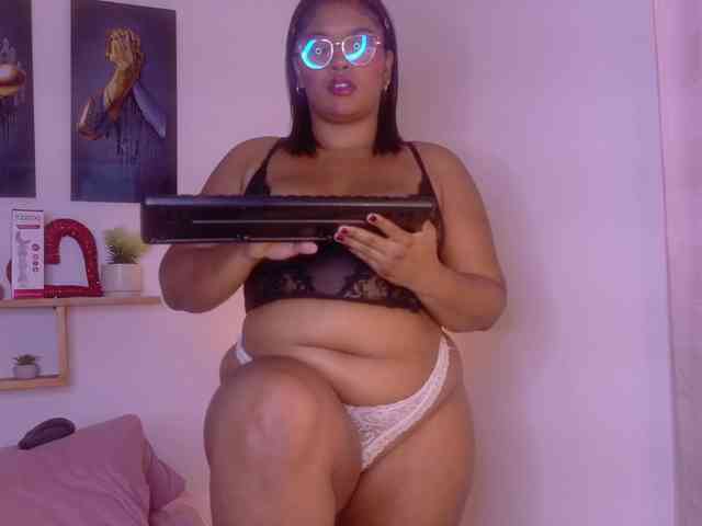 Modelo: nairagold
