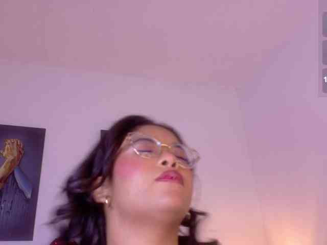 Modelo: nairagold