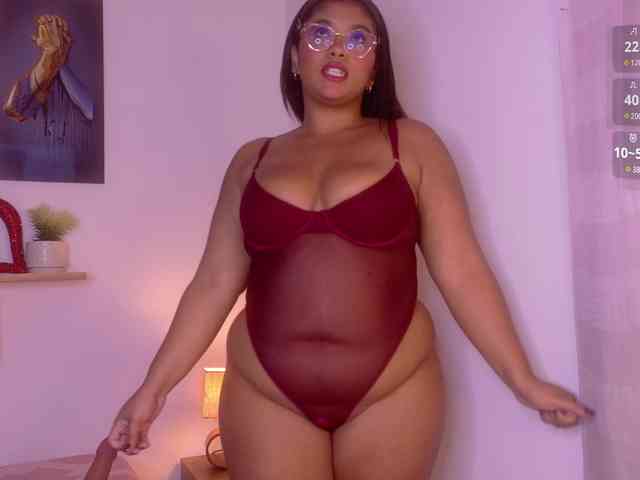 Modelo: nairagold