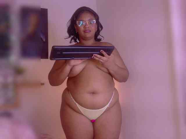 Modelo: nairagold