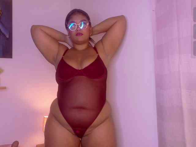 Modelo: nairagold