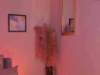 MaraVelvett- Porn Show