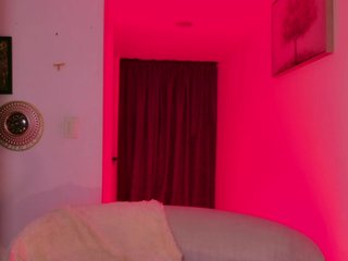 MaraVelvett- Porn Show