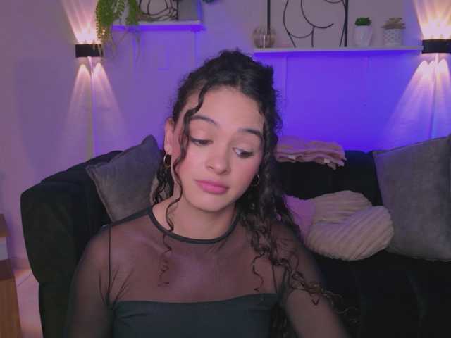 MaraVelvett- live cam preview