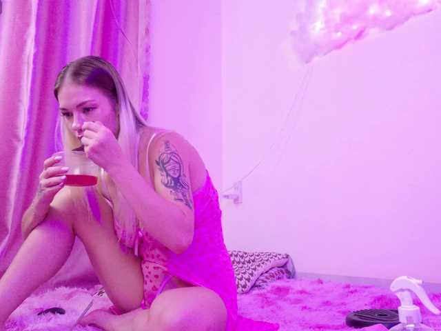 BrILLianteBarb live cam on BongaCams