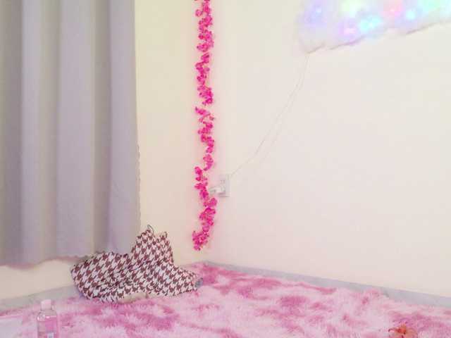 BrILLianteBarb live webcam show