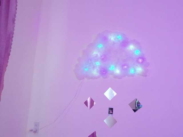 BrILLianteBarb live cam on BongaCams