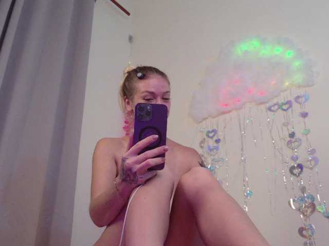 BrILLianteBarb live webcam show