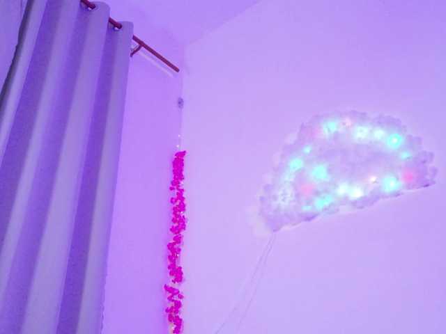 BrILLianteBarb live webcam show