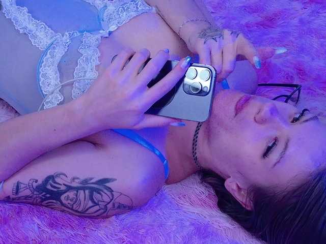 BrILLianteBarb live cam on BongaCams