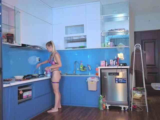 BrILLianteBarb webcam