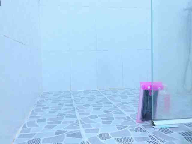 BrILLianteBarb webcam