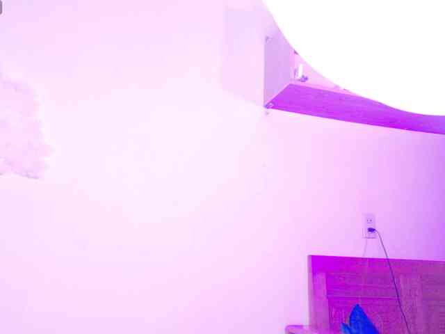 BrILLianteBarb webcam