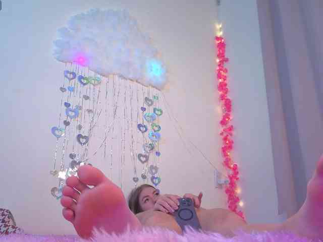 BrILLianteBarb webcam
