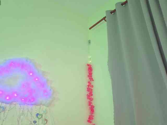 BrILLianteBarb webcam
