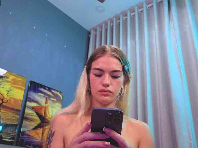 BrILLianteBarb webcam