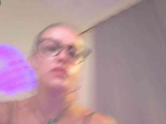 BrILLianteBarb webcam