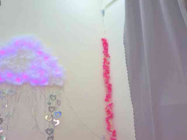 BrILLianteBarb webcam
