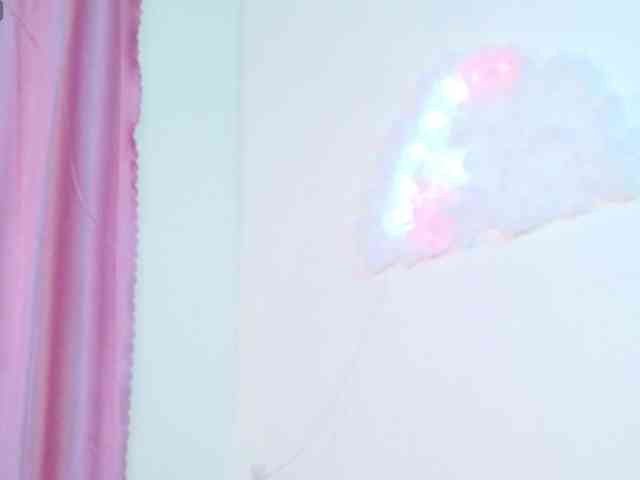 BrILLianteBarb webcam
