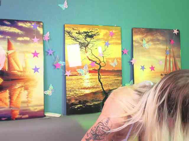 BrILLianteBarb webcam