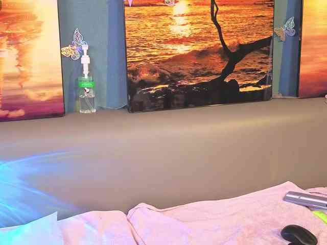 BrILLianteBarb webcam