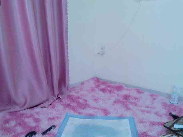 BrILLianteBarb webcam