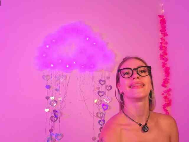 BrILLianteBarb webcam