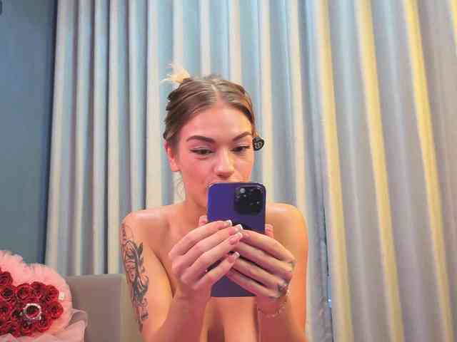 BrILLianteBarb webcam