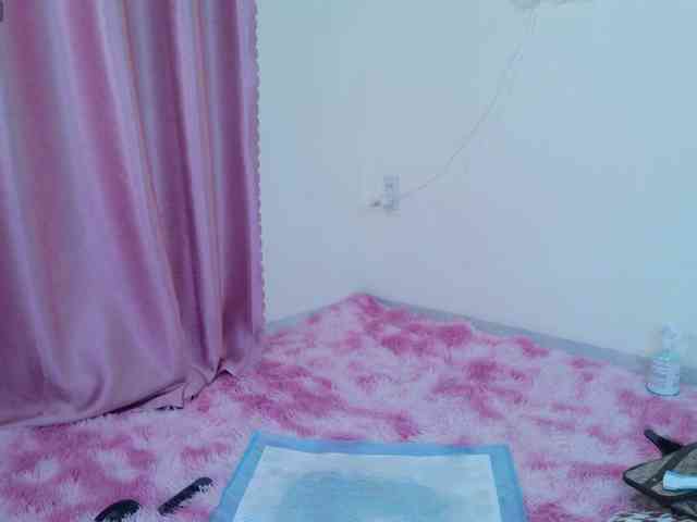BrILLianteBarb webcam