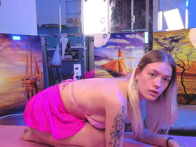 BrILLianteBarb webcam