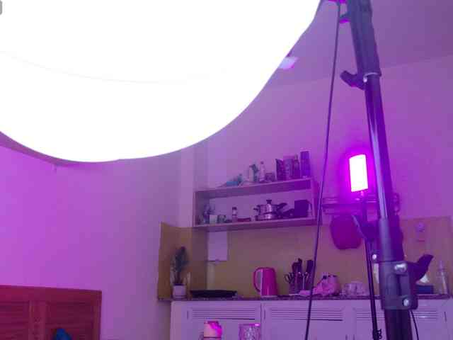BrILLianteBarb webcam