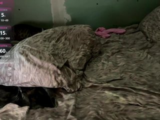 YasmineDrakulic Porn Show