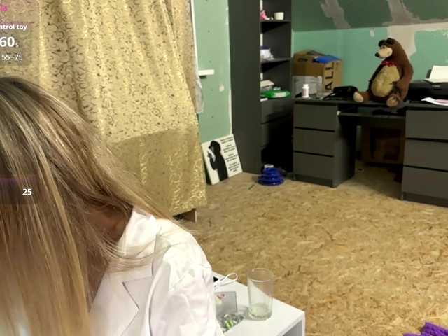YasmineDrakulic live cam on BongaCams