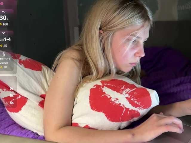 YasmineDrakulic live cam on BongaCams