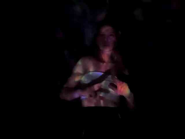 YasmineDrakulic webcam