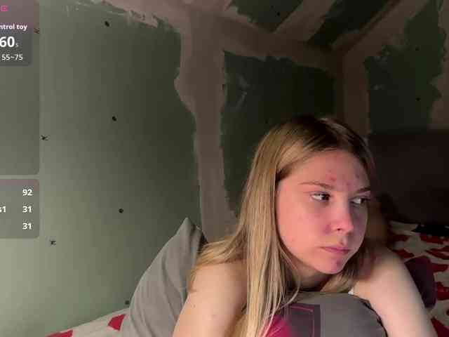 YasmineDrakulic webcam