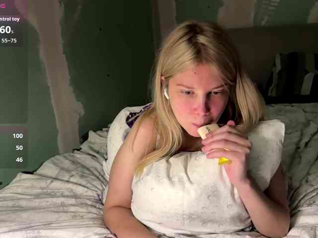 YasmineDrakulic webcam