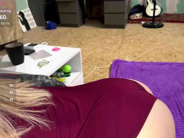 YasmineDrakulic webcam