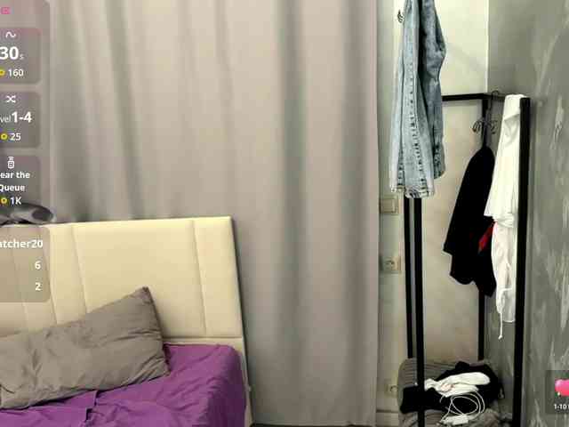 YasmineDrakulic webcam