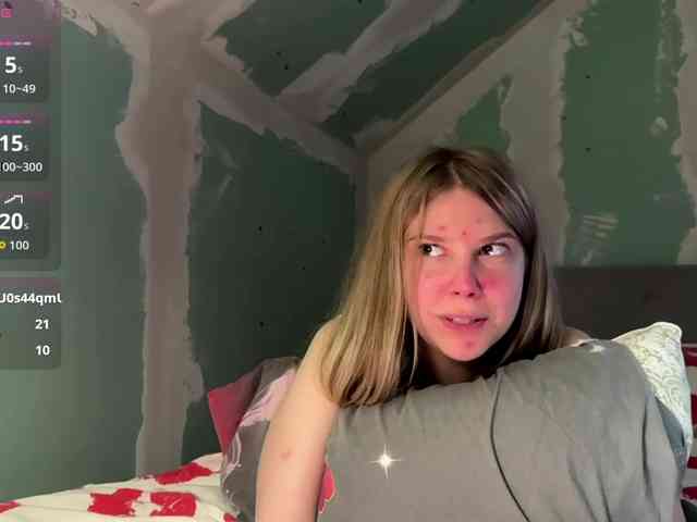 YasmineDrakulic webcam