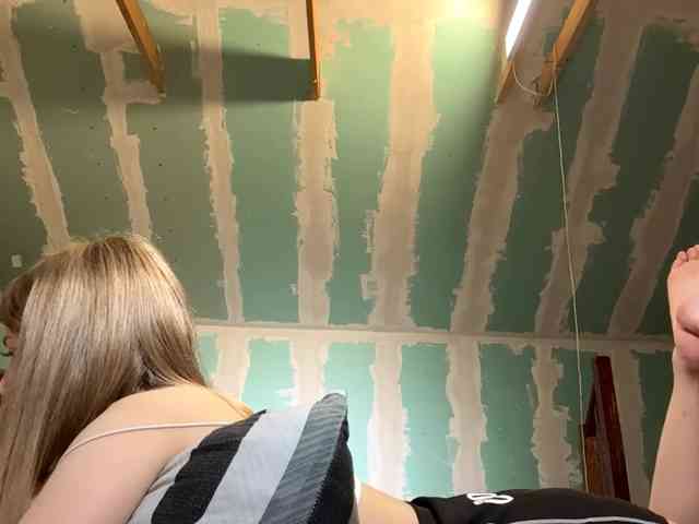 YasmineDrakulic webcam