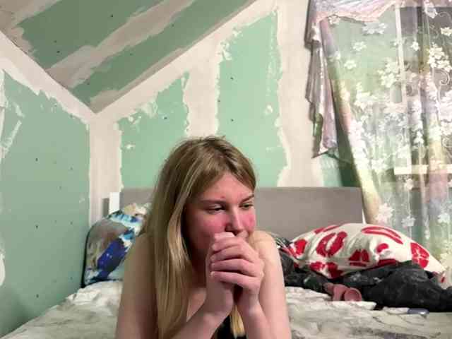 YasmineDrakulic webcam