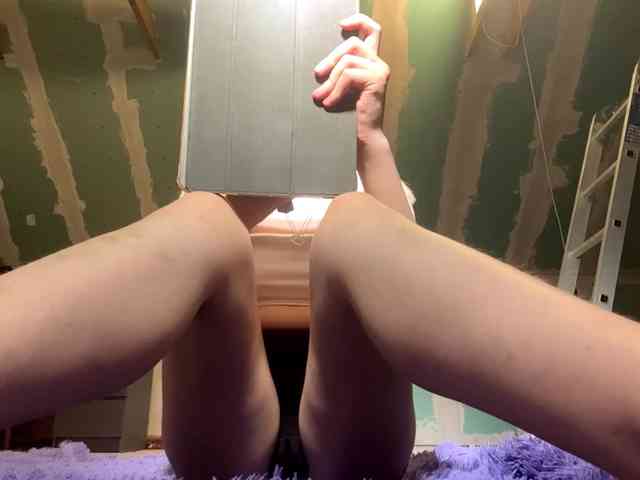 YasmineDrakulic webcam