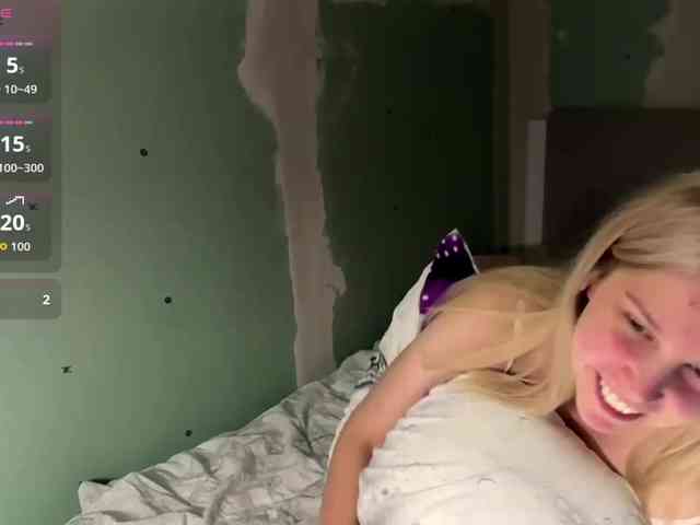 YasmineDrakulic webcam